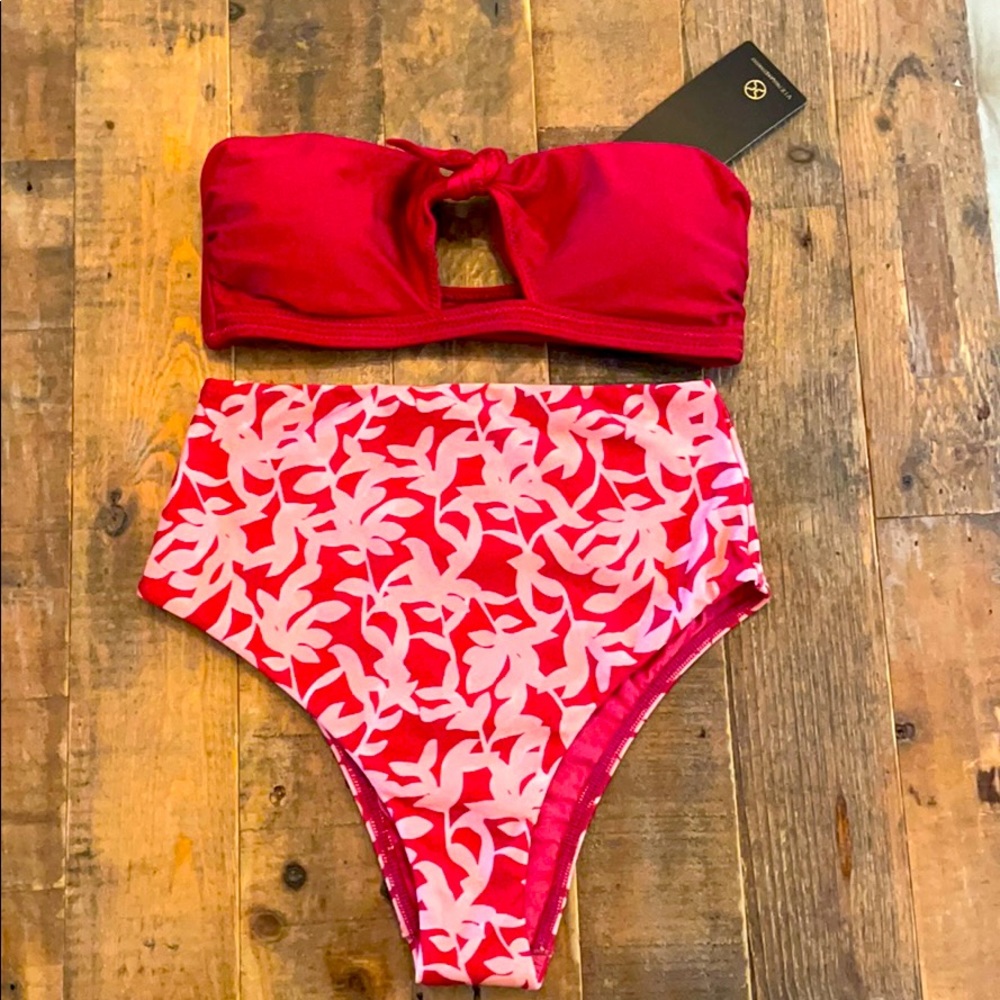 NWT Women’s high waisted bandeau bikini